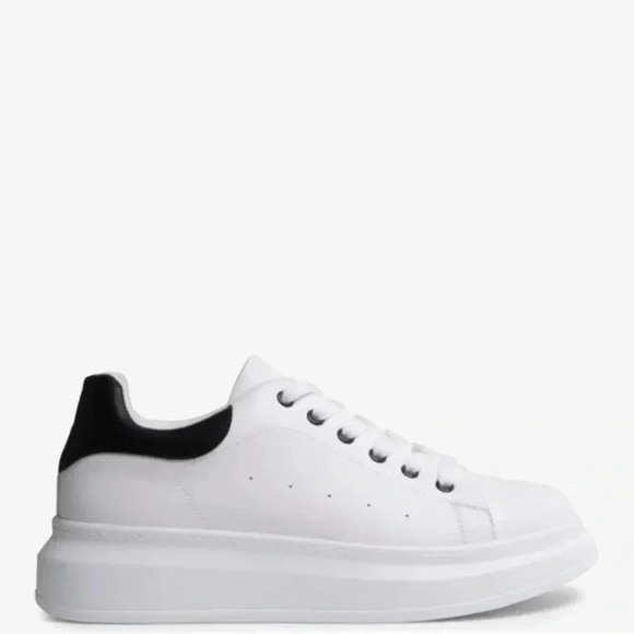 Steve Madden  | Zolla Platform Sneaker - Picture 2 of 13